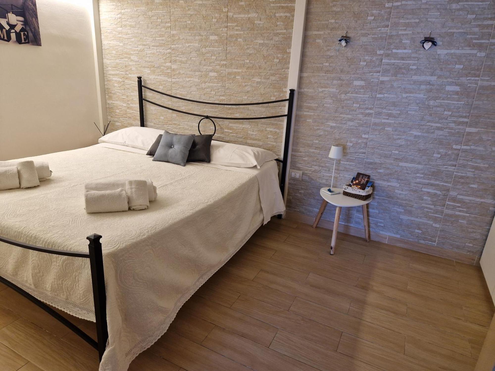 Ferienwohnung Nonna Tetta Chic Station & Center Walkable Monopoli Exterior foto